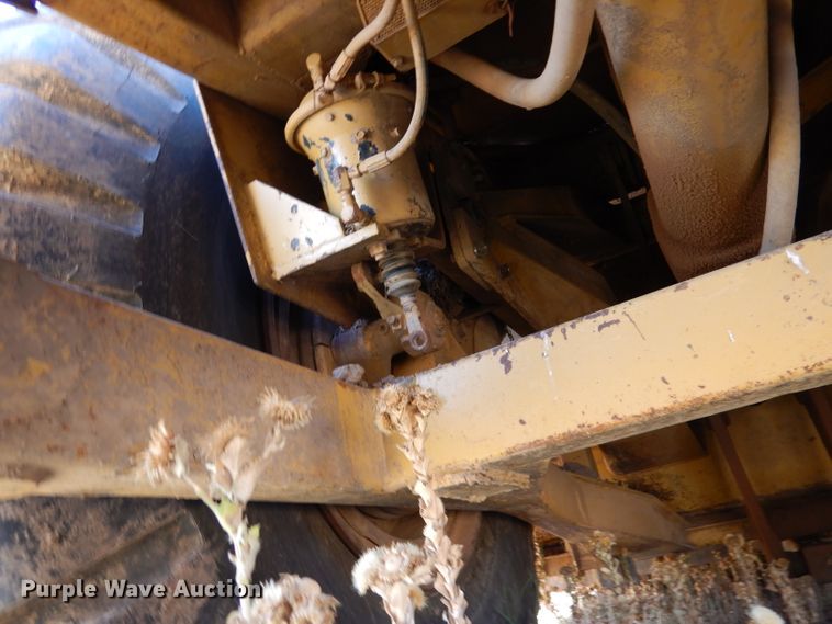 image for item DL6034 1985 Caterpillar 623B  elevating scraper