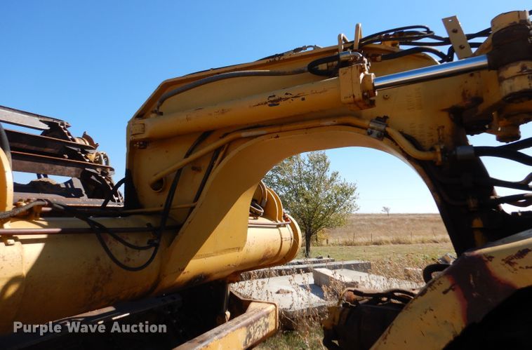 image for item DL6034 1985 Caterpillar 623B  elevating scraper