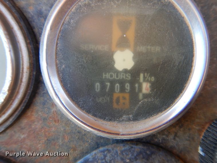 image for item DL6034 1985 Caterpillar 623B  elevating scraper