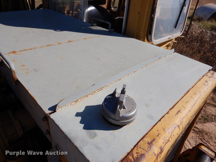 image for item DL6034 1985 Caterpillar 623B  elevating scraper