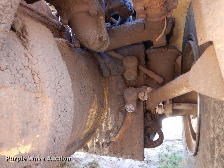 image for item DL6034 1985 Caterpillar 623B  elevating scraper