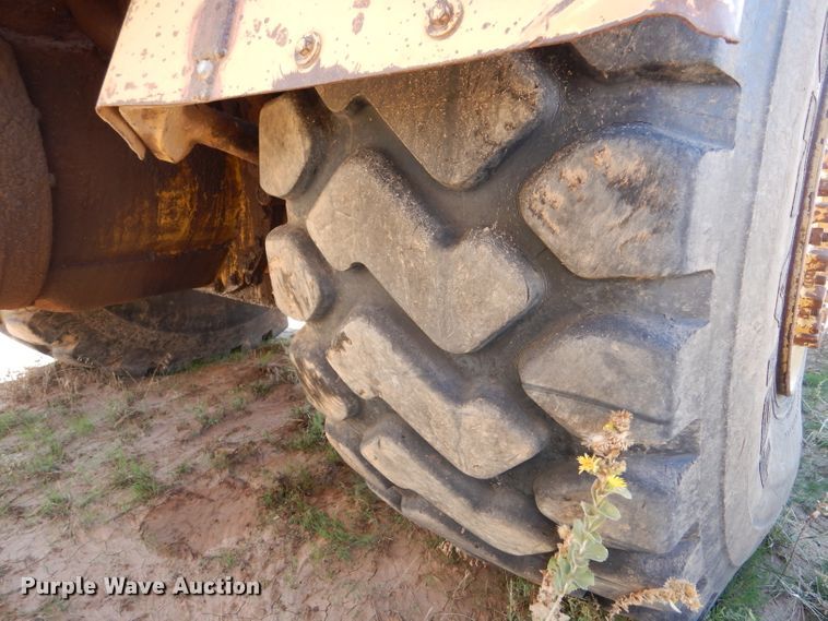 image for item DL6034 1985 Caterpillar 623B  elevating scraper