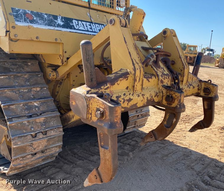 image for item DL6035 2005 Caterpillar D6R XL Series II  dozer