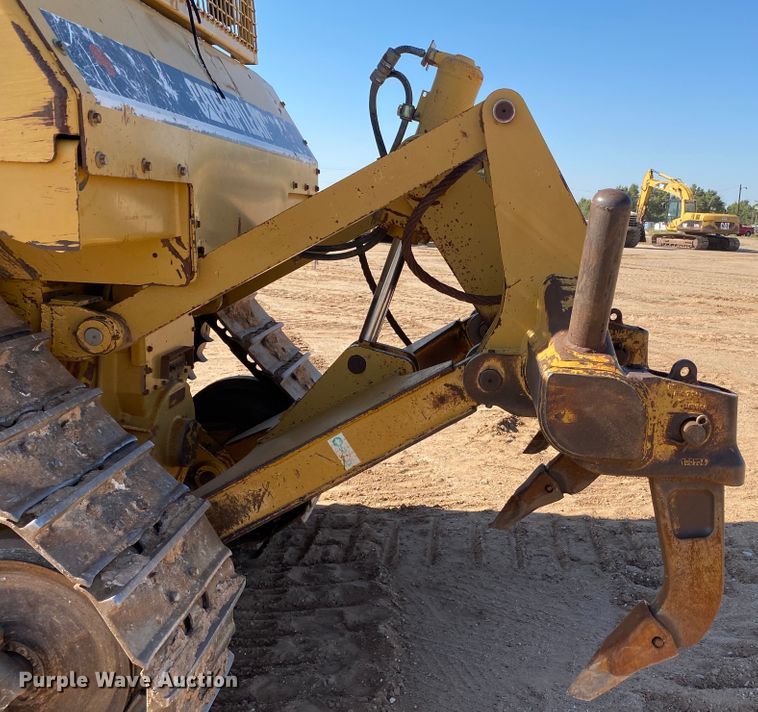 image for item DL6035 2005 Caterpillar D6R XL Series II  dozer