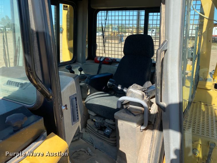 image for item DL6035 2005 Caterpillar D6R XL Series II  dozer