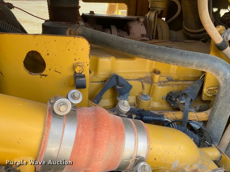 image for item DL6035 2005 Caterpillar D6R XL Series II  dozer