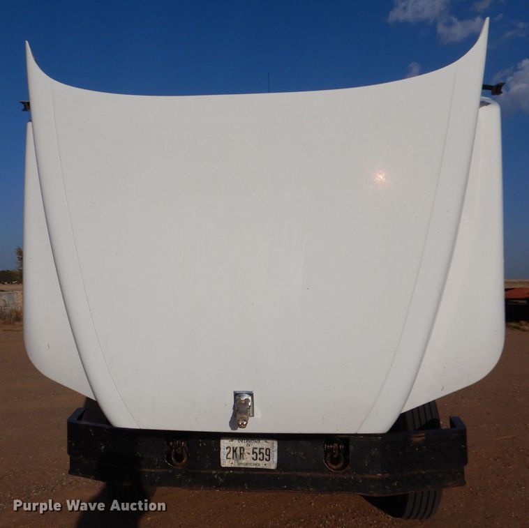 image for item DL6037 2000 Mack CH613  semi truck