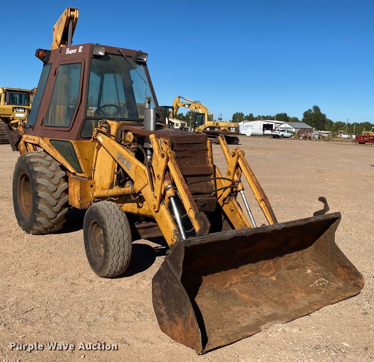 image for item DL6128 1987 Case 580 Super E  backhoe