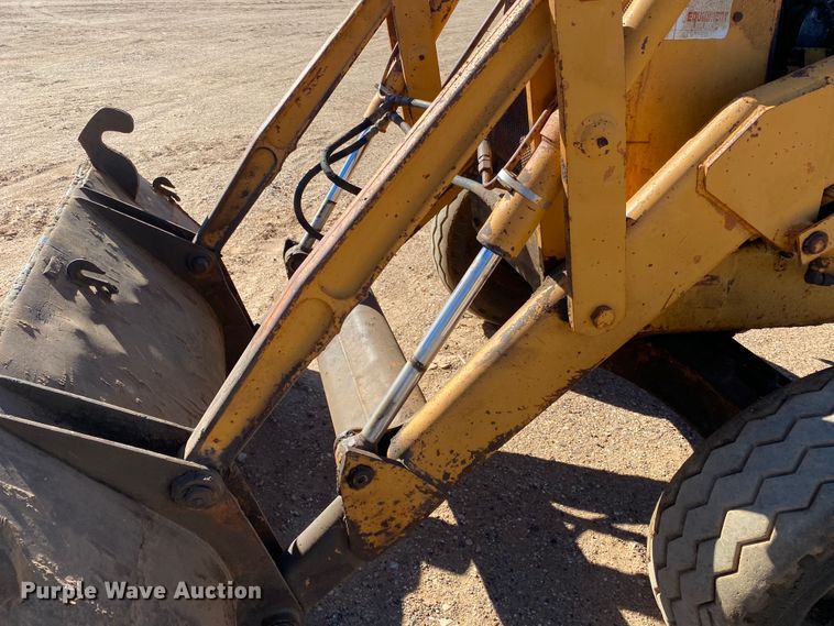 image for item DL6128 1987 Case 580 Super E  backhoe