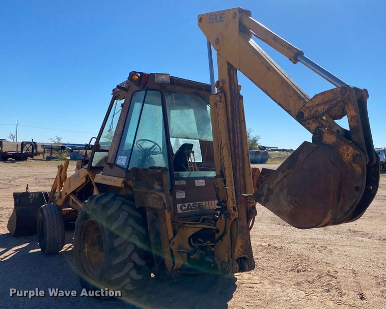 image for item DL6128 1987 Case 580 Super E  backhoe