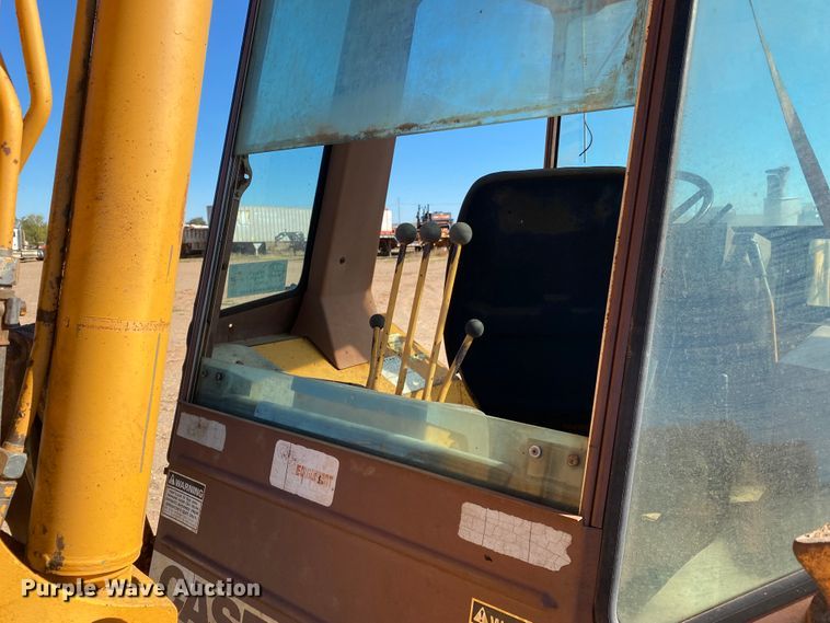 image for item DL6128 1987 Case 580 Super E  backhoe