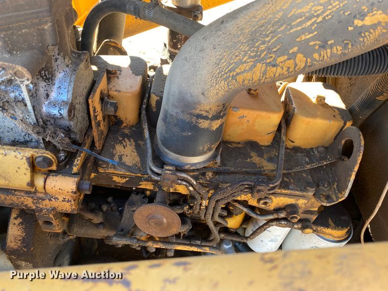 image for item DL6128 1987 Case 580 Super E  backhoe
