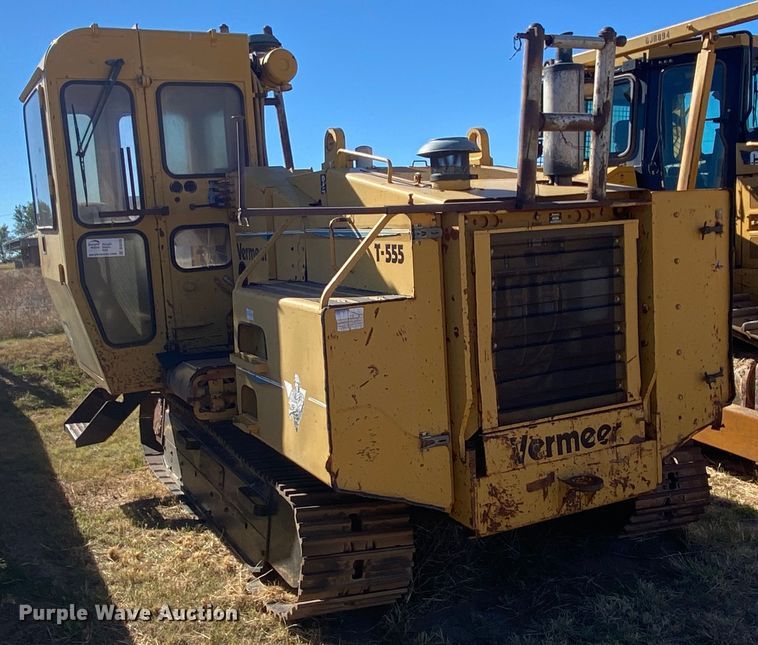 image for item DL6129 1997 Vermeer T-555  trencher