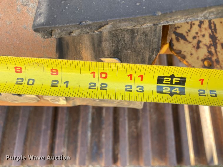 image for item DL6129 1997 Vermeer T-555  trencher