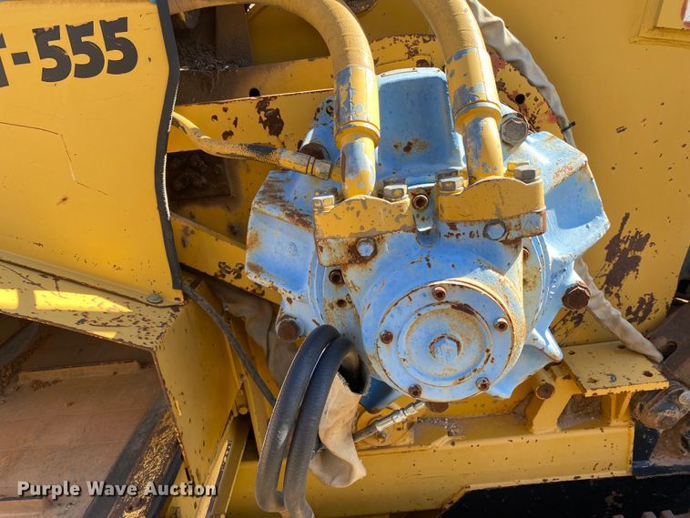 image for item DL6129 1997 Vermeer T-555  trencher