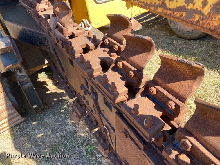 image for item DL6129 1997 Vermeer T-555  trencher