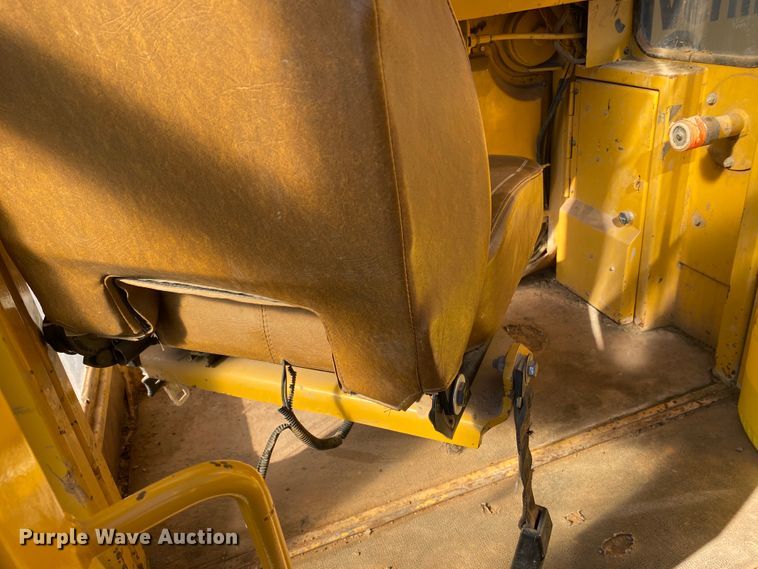 image for item DL6129 1997 Vermeer T-555  trencher