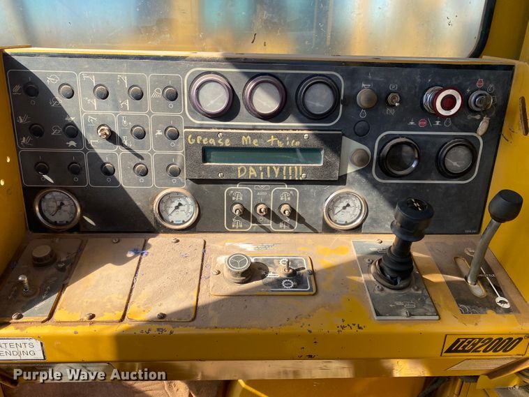 image for item DL6129 1997 Vermeer T-555  trencher