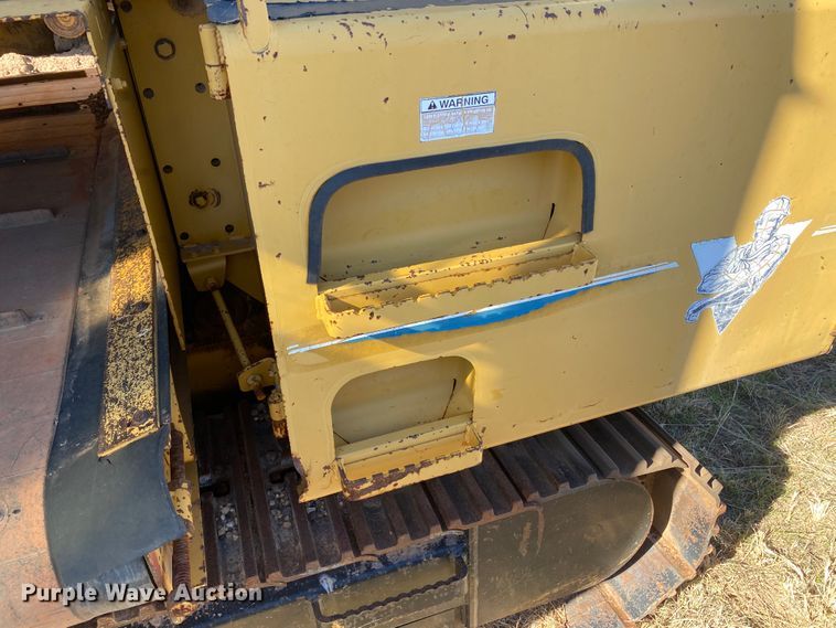 image for item DL6129 1997 Vermeer T-555  trencher