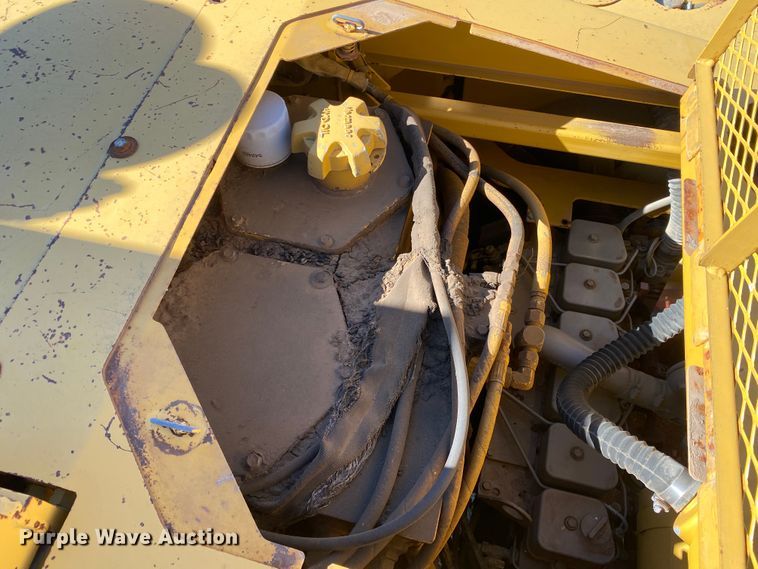 image for item DL6129 1997 Vermeer T-555  trencher