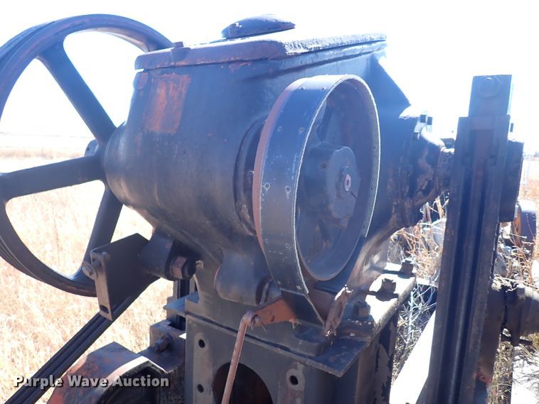 image for item DL6161 (3) pump jacks