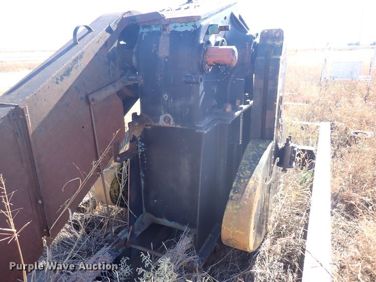 image for item DL6161 (3) pump jacks