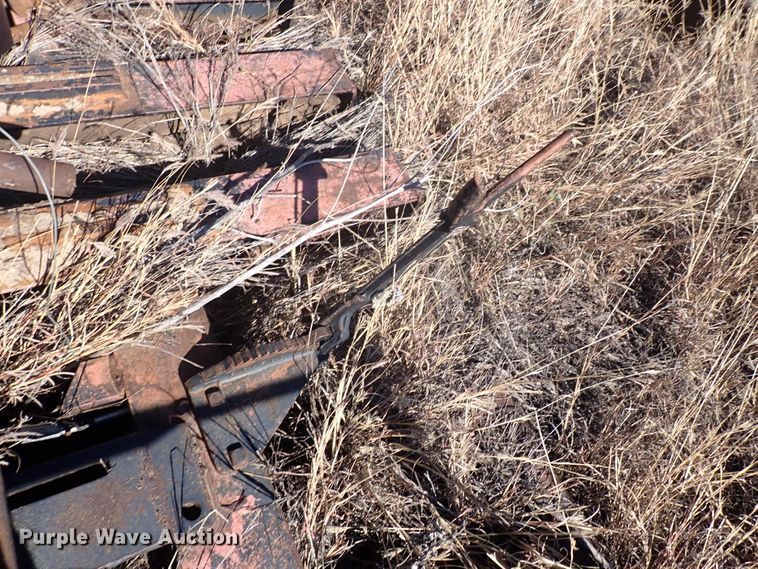 image for item DL6161 (3) pump jacks