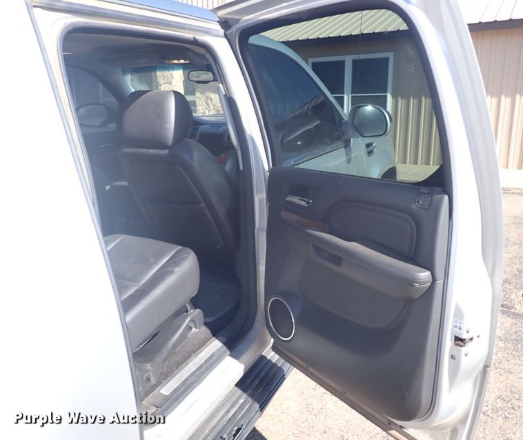 image for item DL6165 2012 Cadillac Escalade EXT  Crew Cab pickup truck