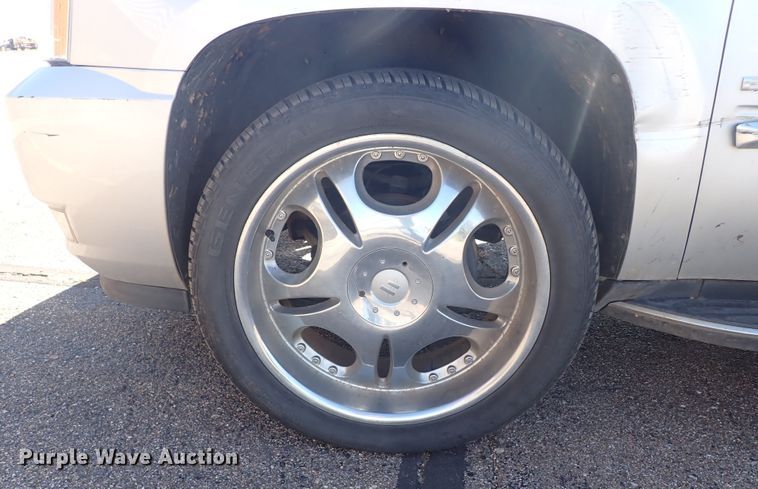 image for item DL6165 2012 Cadillac Escalade EXT  Crew Cab pickup truck