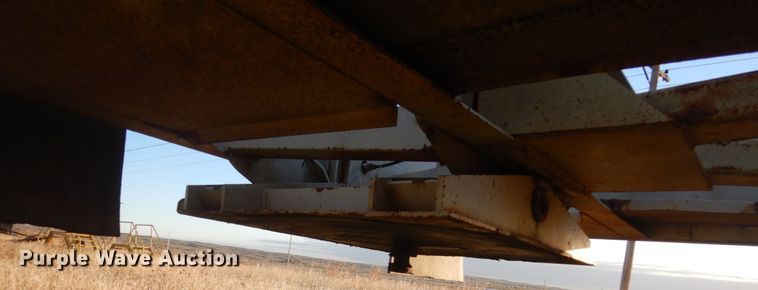 image for item KO9747 1999 Midland MG4OCLAM  bottom dump trailer