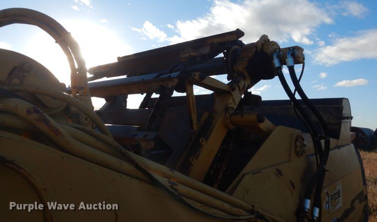 image for item KO9749 1989 Caterpillar 623E  elevating scraper