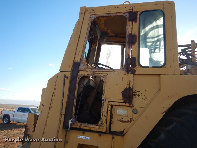 image for item KO9749 1989 Caterpillar 623E  elevating scraper