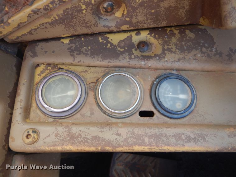 image for item KO9749 1989 Caterpillar 623E  elevating scraper