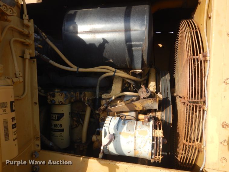 image for item KO9749 1989 Caterpillar 623E  elevating scraper