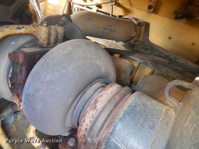 image for item KO9749 1989 Caterpillar 623E  elevating scraper