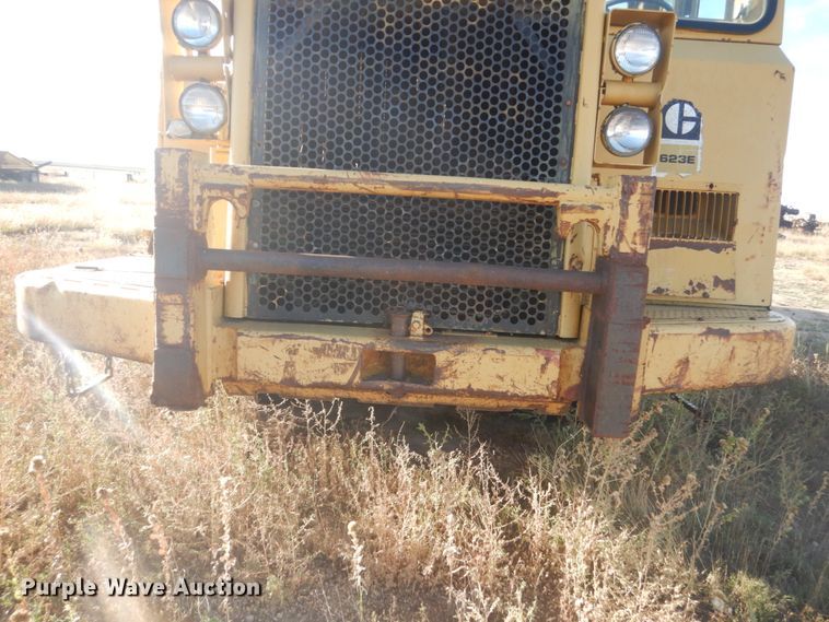 image for item KO9749 1989 Caterpillar 623E  elevating scraper