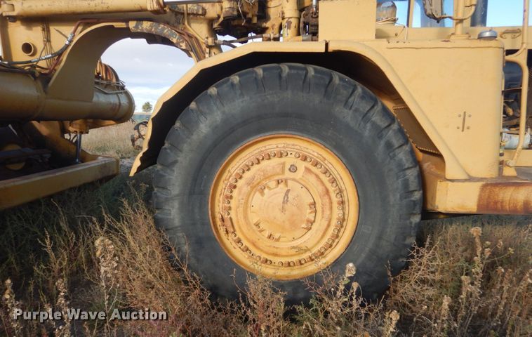 image for item KO9749 1989 Caterpillar 623E  elevating scraper