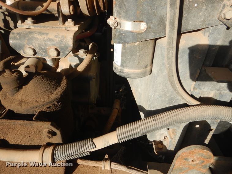 image for item KO9750 1993 Mack RD690S  semi truck