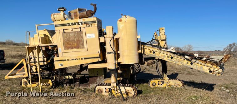 image for item DC8818 Gomaco GT6300  slip form paver