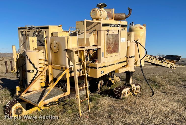 image for item DC8818 Gomaco GT6300  slip form paver