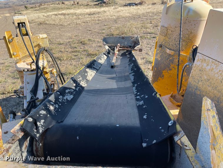 image for item DC8818 Gomaco GT6300  slip form paver