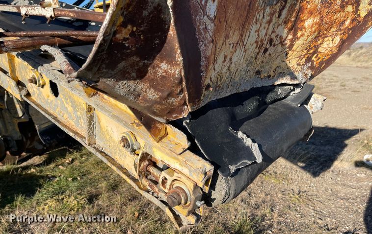 image for item DC8818 Gomaco GT6300  slip form paver