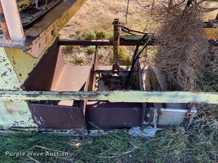 image for item DC8818 Gomaco GT6300  slip form paver