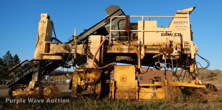 image for item DK3339 Gomaco GT6300  slip form paver