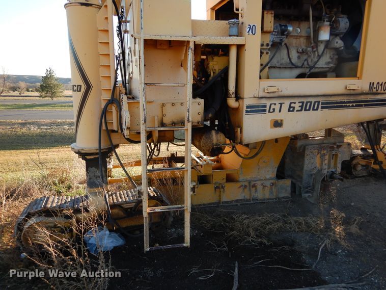 image for item DK3339 Gomaco GT6300  slip form paver