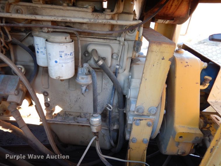 image for item DK3339 Gomaco GT6300  slip form paver