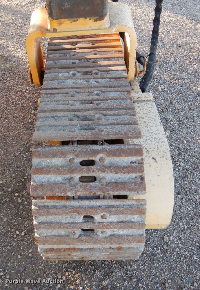 image for item DK3339 Gomaco GT6300  slip form paver