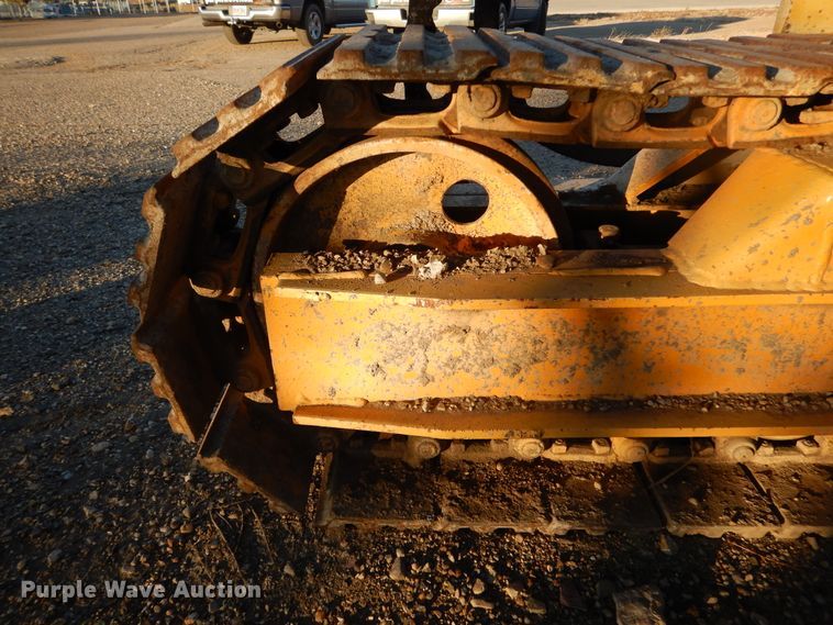 image for item DK3339 Gomaco GT6300  slip form paver