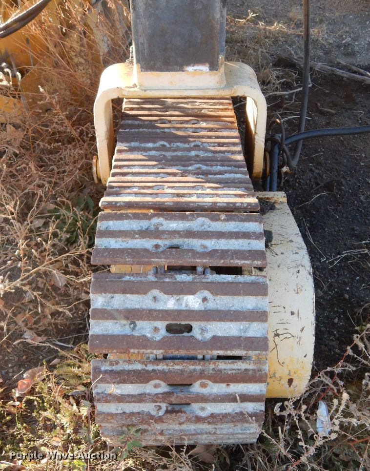 image for item DK3339 Gomaco GT6300  slip form paver