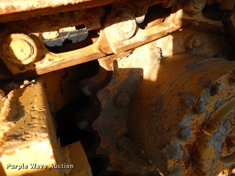 image for item DK3339 Gomaco GT6300  slip form paver